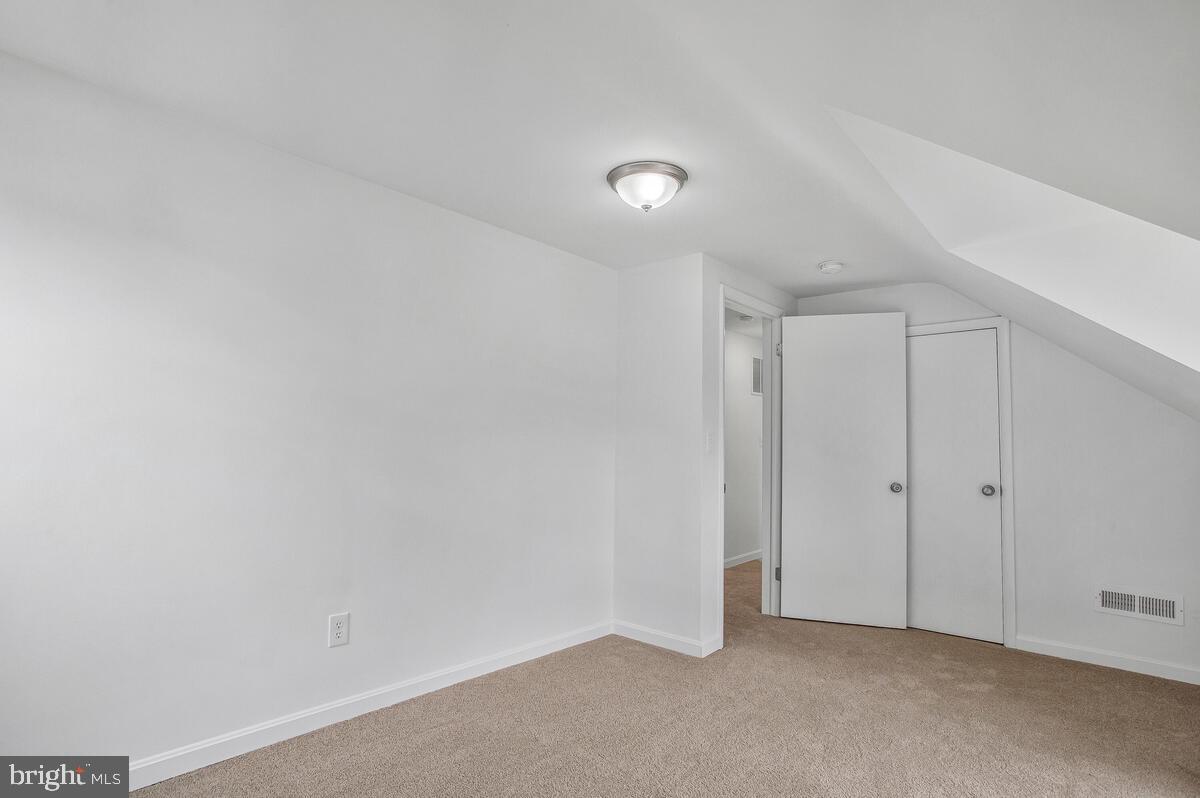 GARLAND - Residential