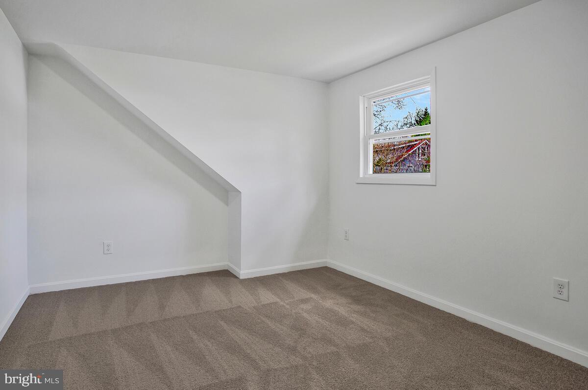 GARLAND - Residential