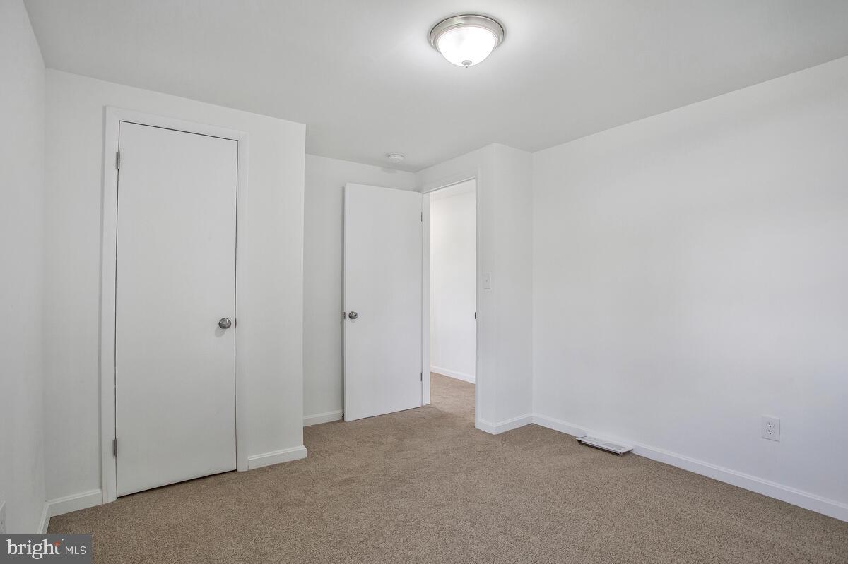 GARLAND - Residential