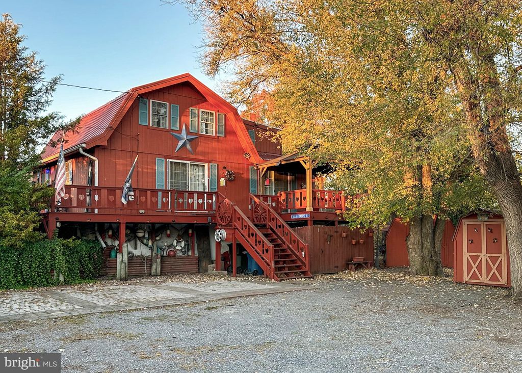 Photo of 41 N Donnerville Road, Mountville, PA 17554 (MLS # PALA2060512)