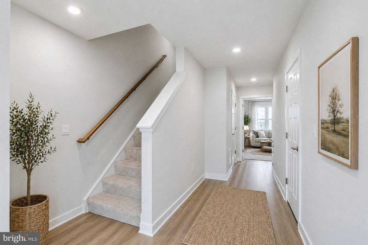 SOUTH BROOK - Residential