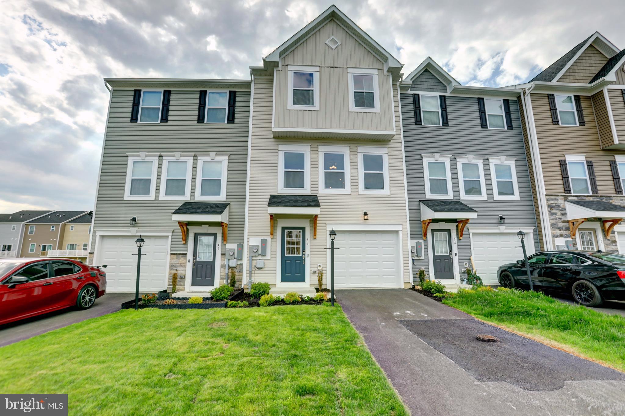 SOUTH BROOK - Residential