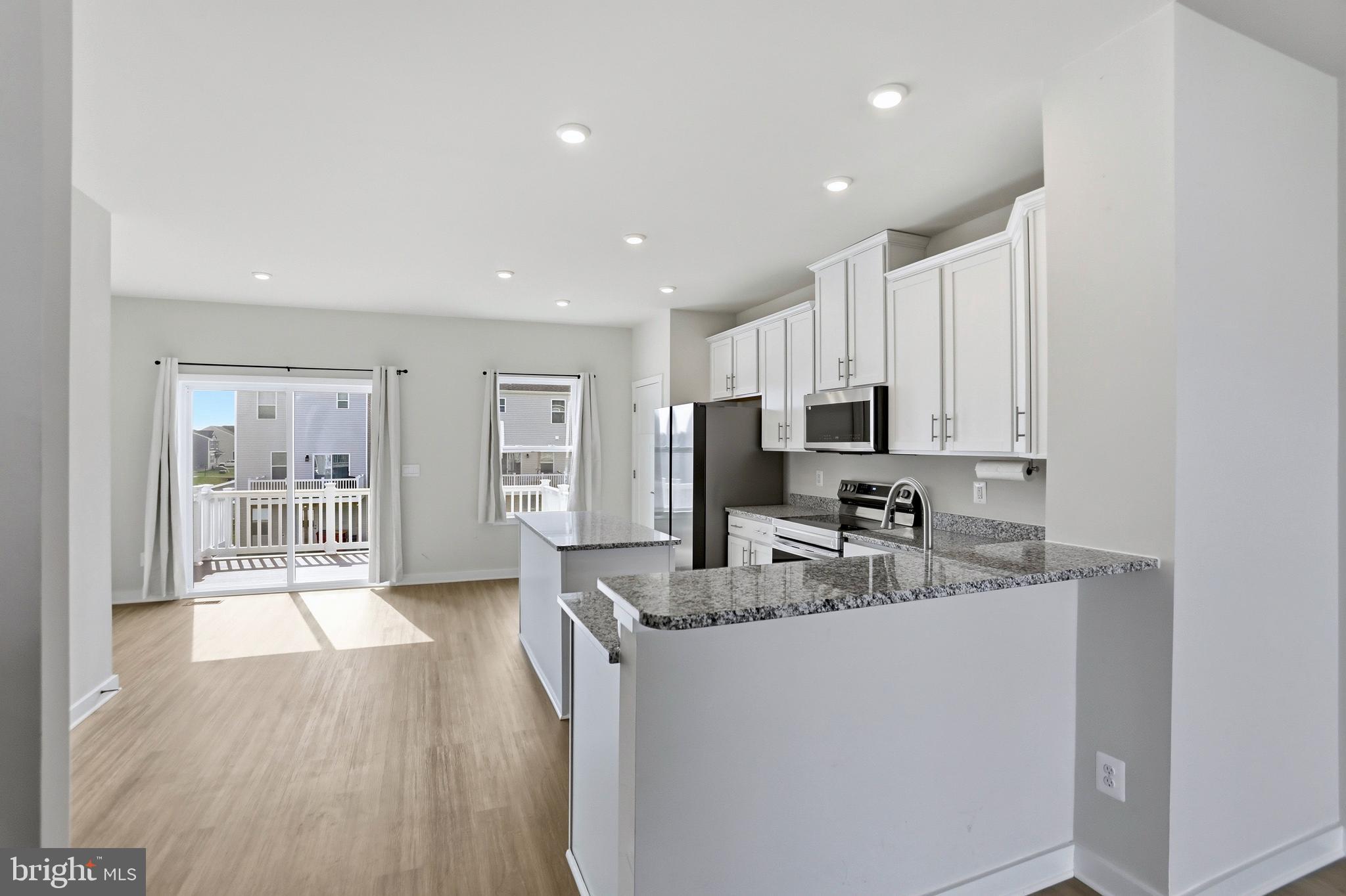 SOUTH BROOK - Residential