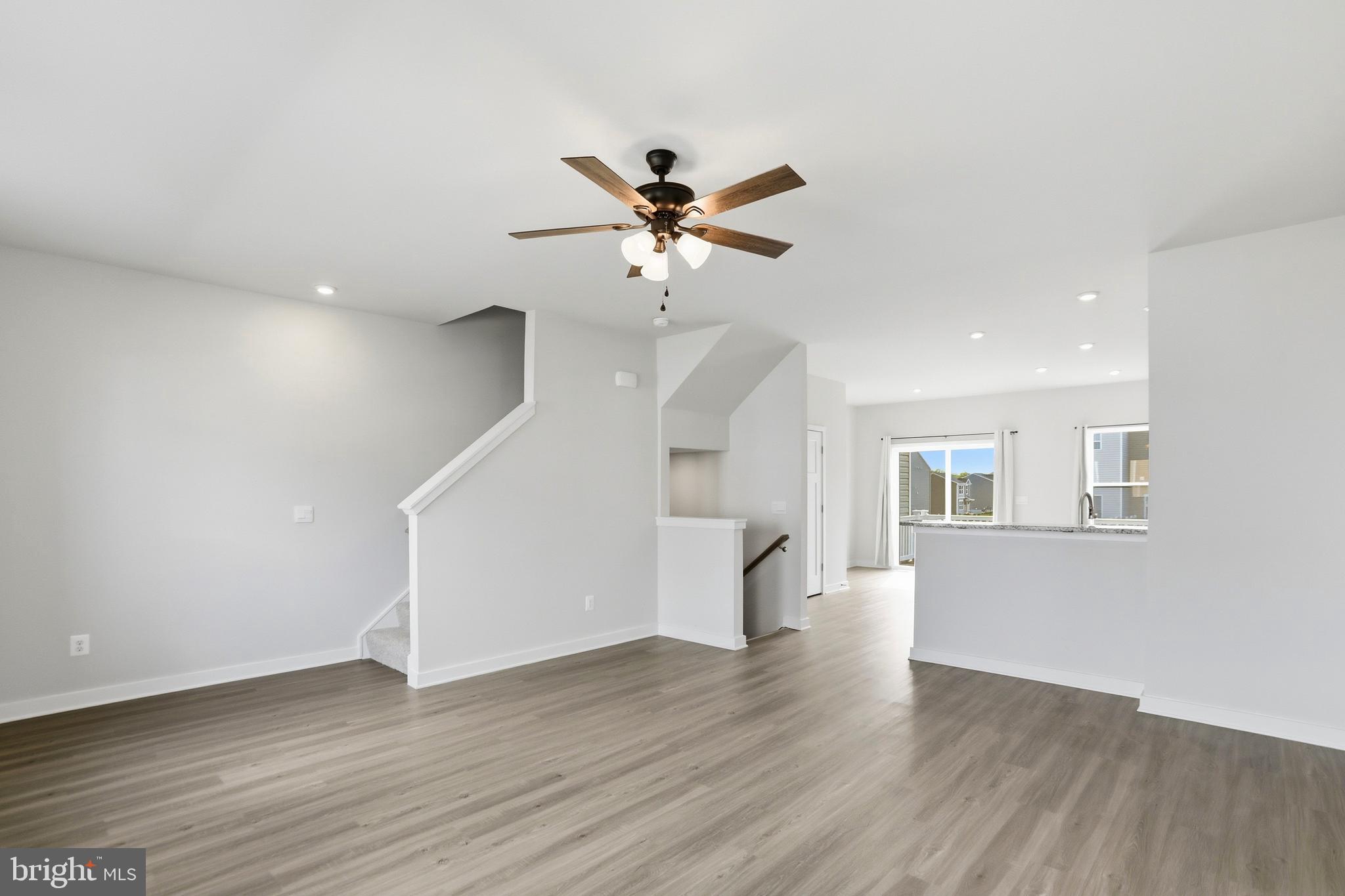 SOUTH BROOK - Residential