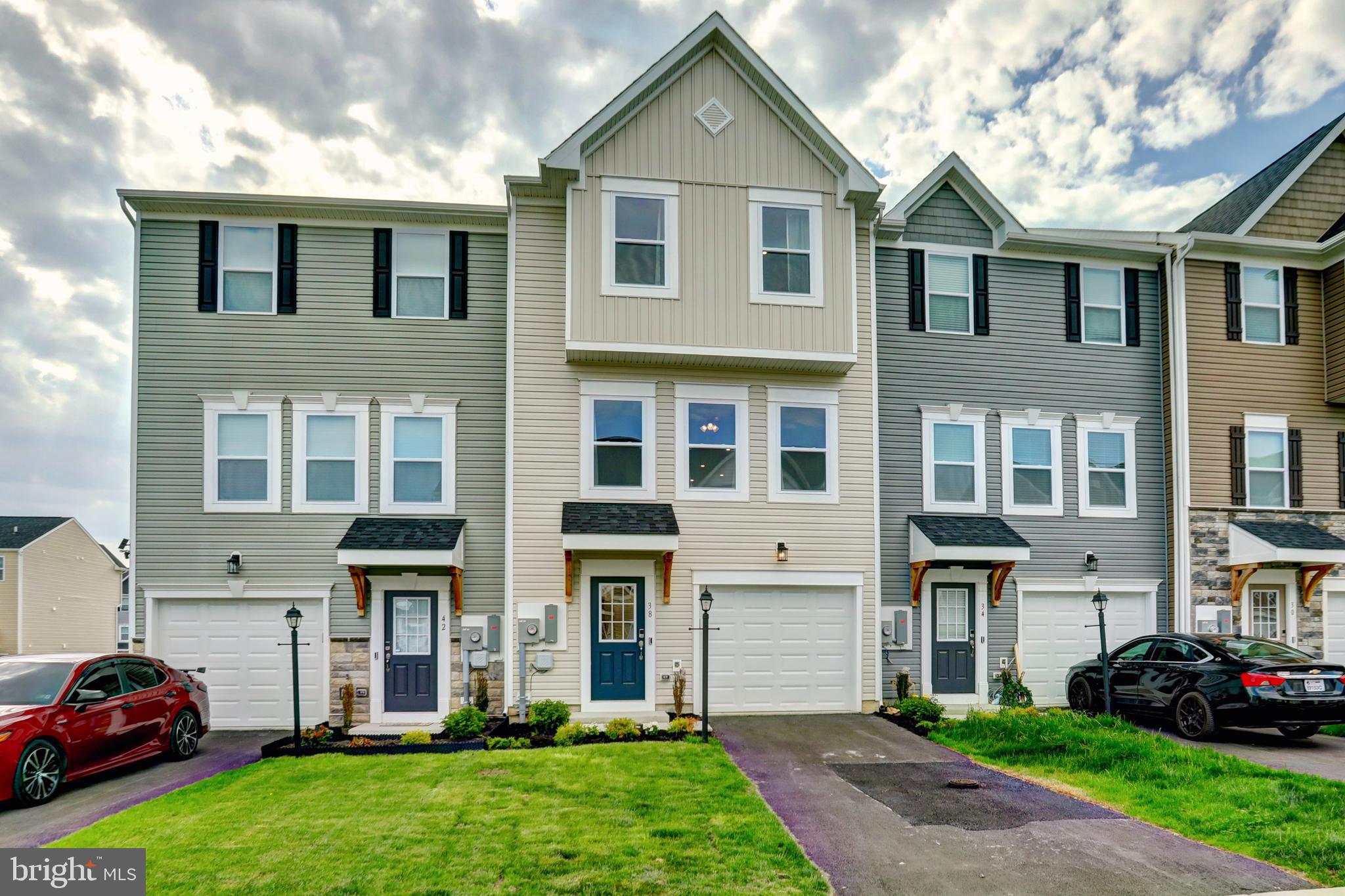 SOUTH BROOK - Residential