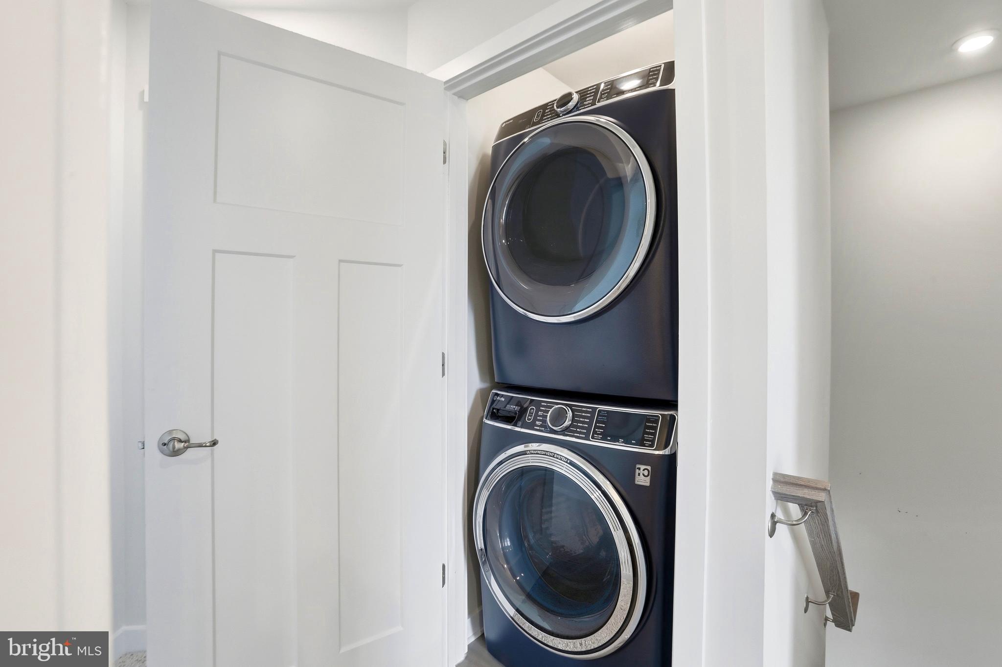 SOUTH BROOK - Residential