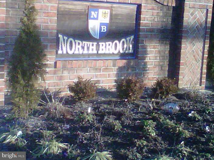 NORTH BROOK - Residential