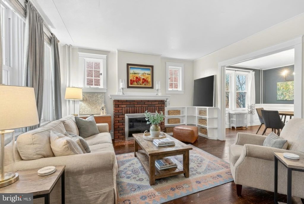 Photo of 856 Pleasure Road, LANCASTER, PA 17601 (MLS # PALA2081098)