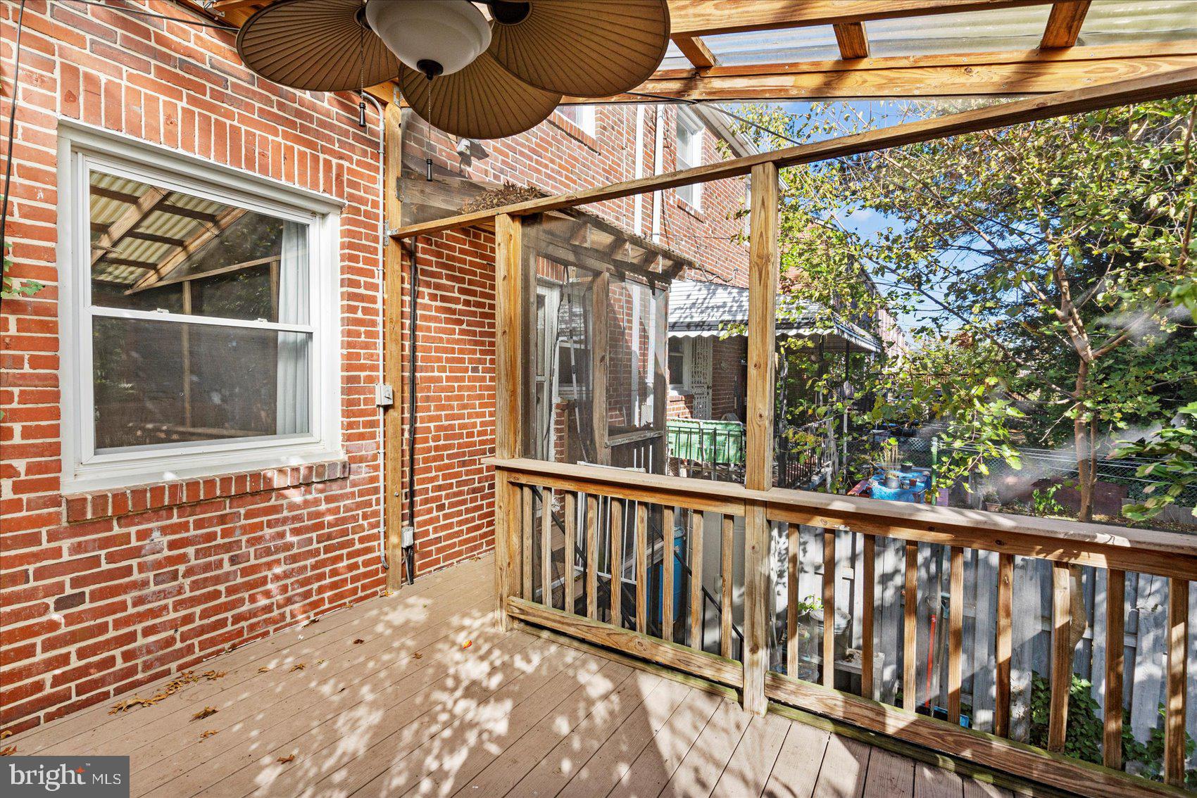 EDNOR GARDENS - LAKESIDE - Residential