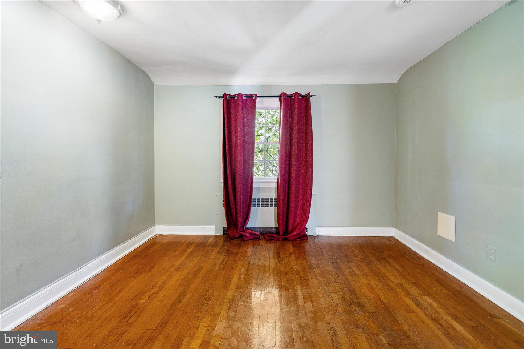 EDNOR GARDENS - LAKESIDE - Residential