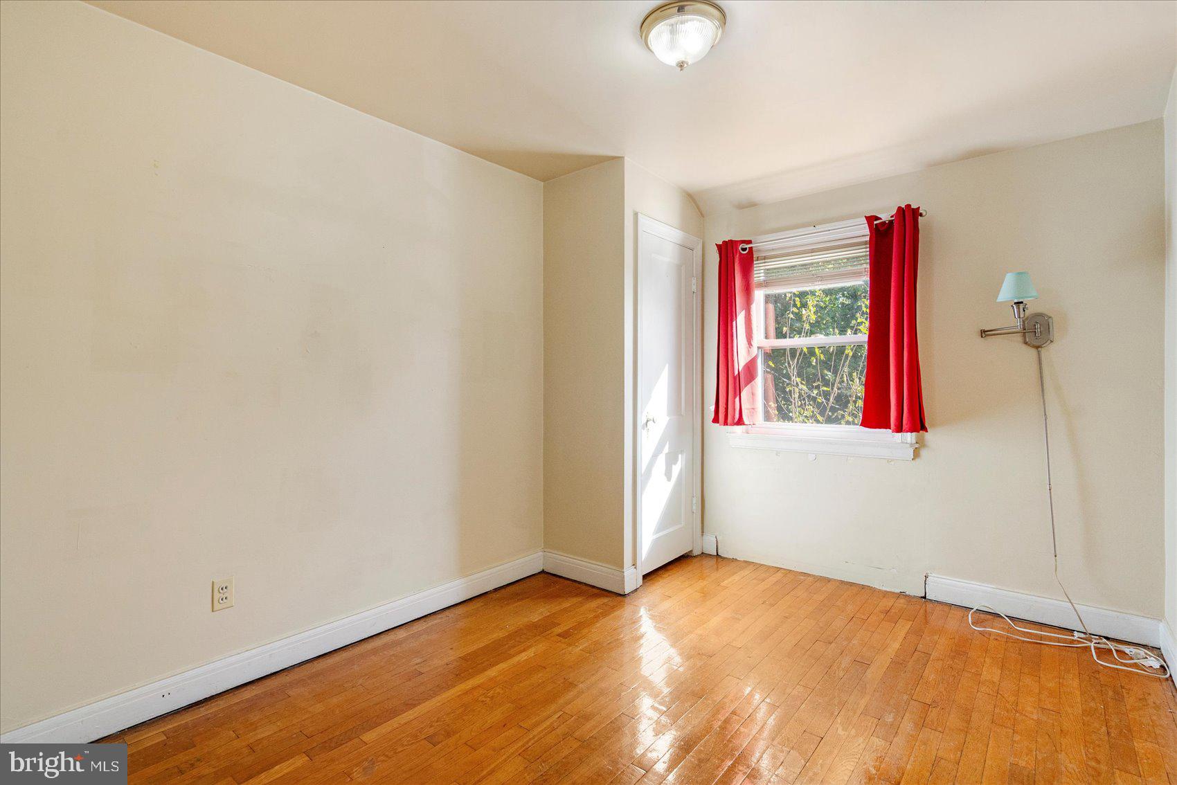 EDNOR GARDENS - LAKESIDE - Residential