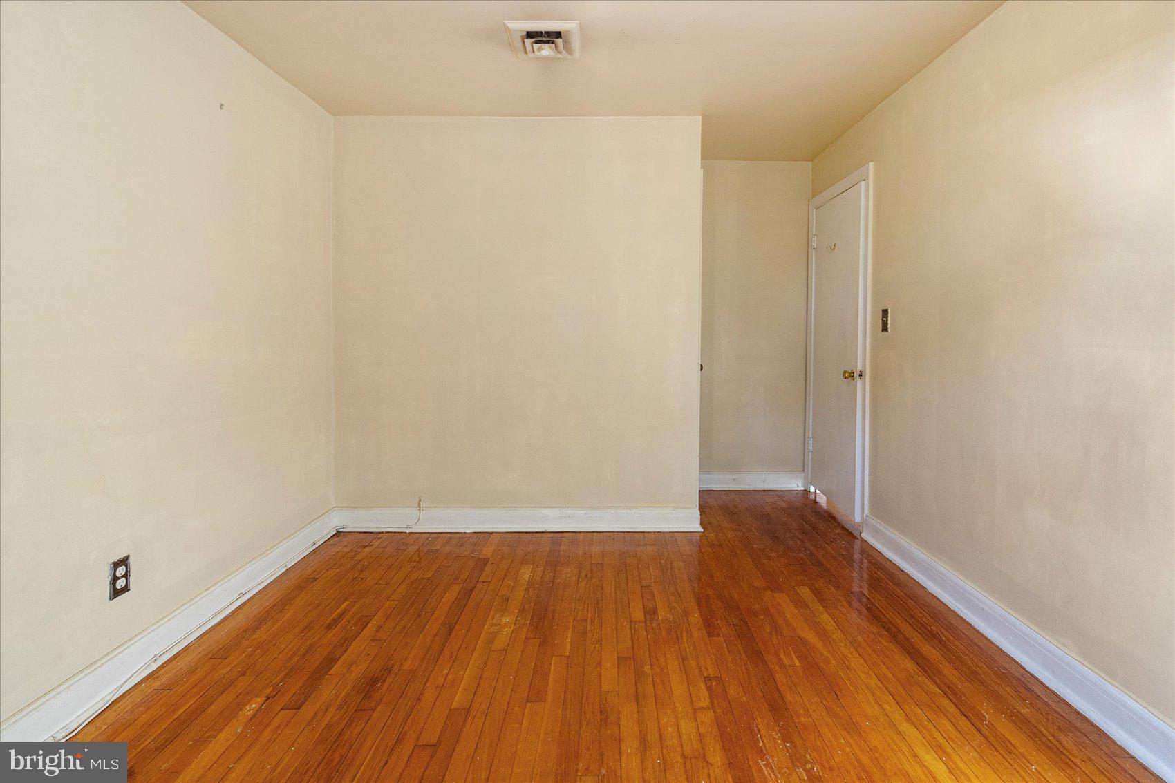 EDNOR GARDENS - LAKESIDE - Residential
