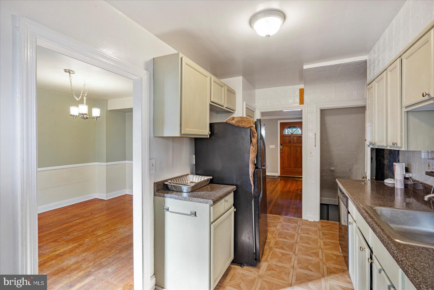 EDNOR GARDENS - LAKESIDE - Residential