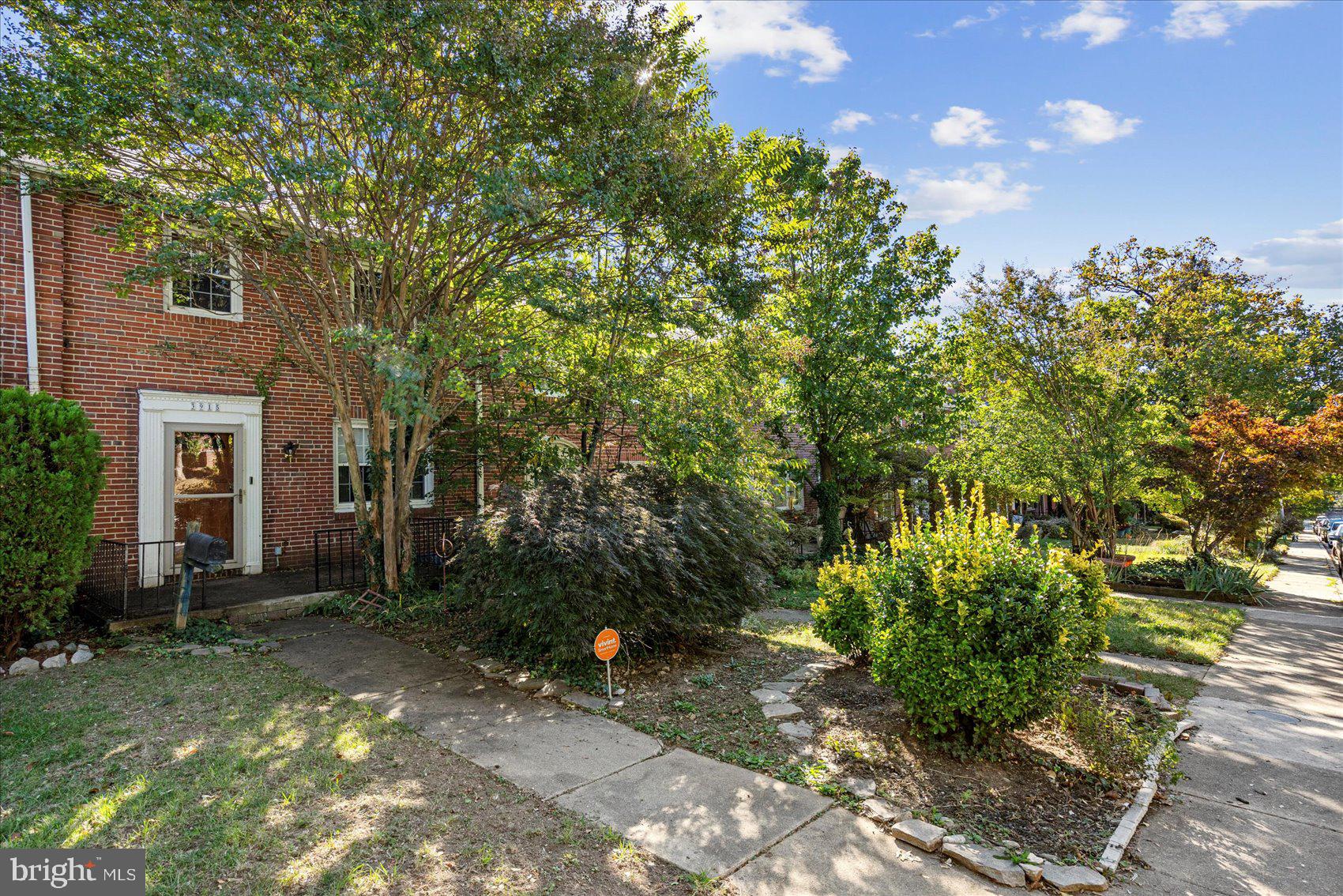 EDNOR GARDENS - LAKESIDE - Residential