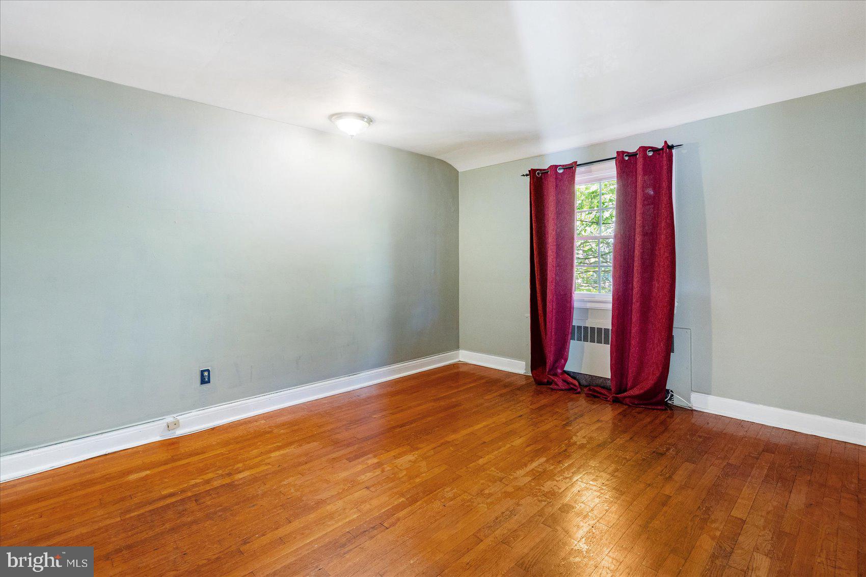EDNOR GARDENS - LAKESIDE - Residential