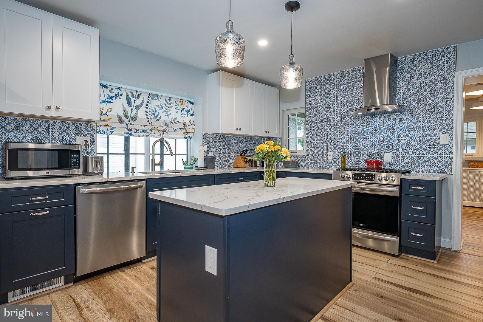 ARDMORE - Residential