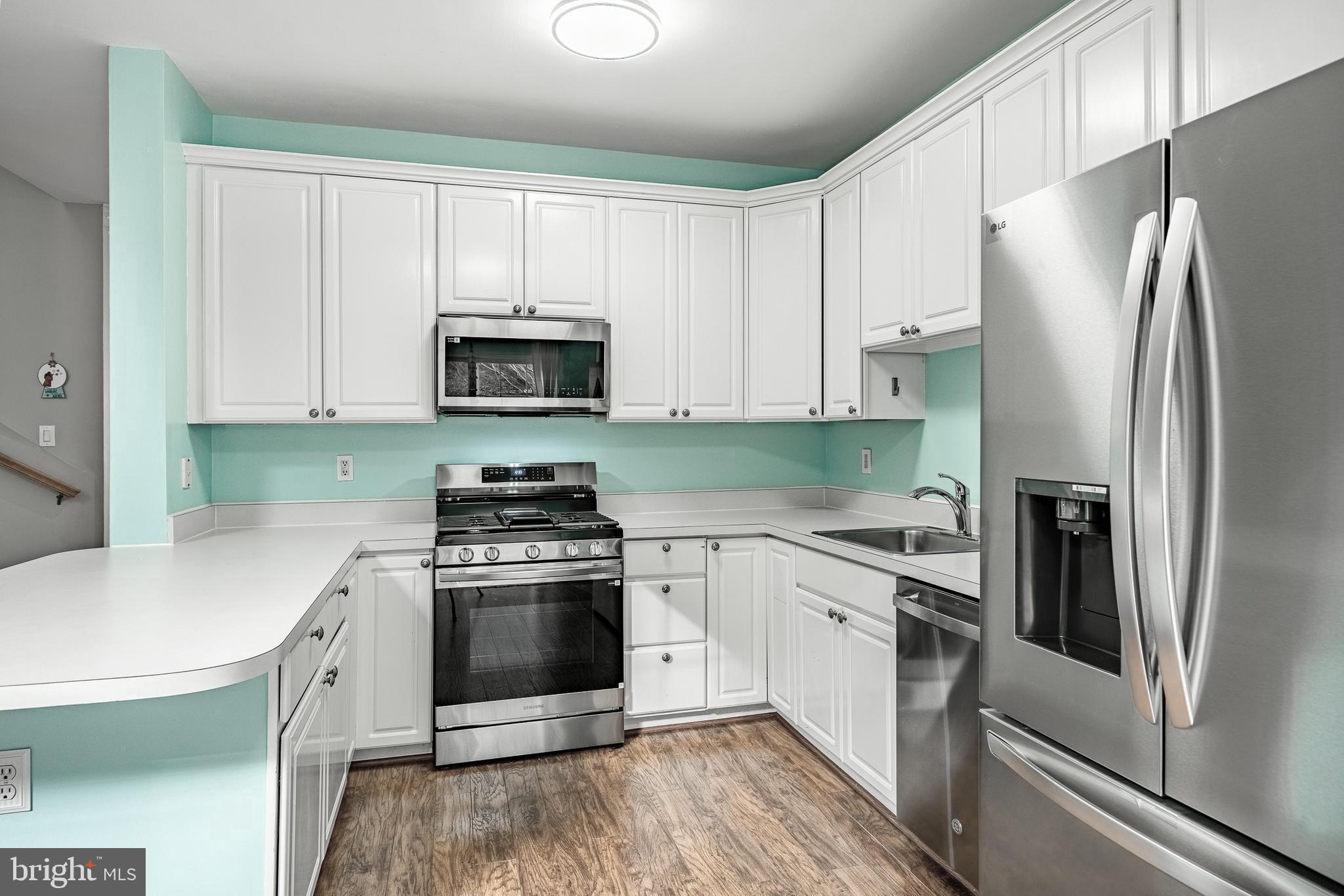 VALLEY VIEW - Residential