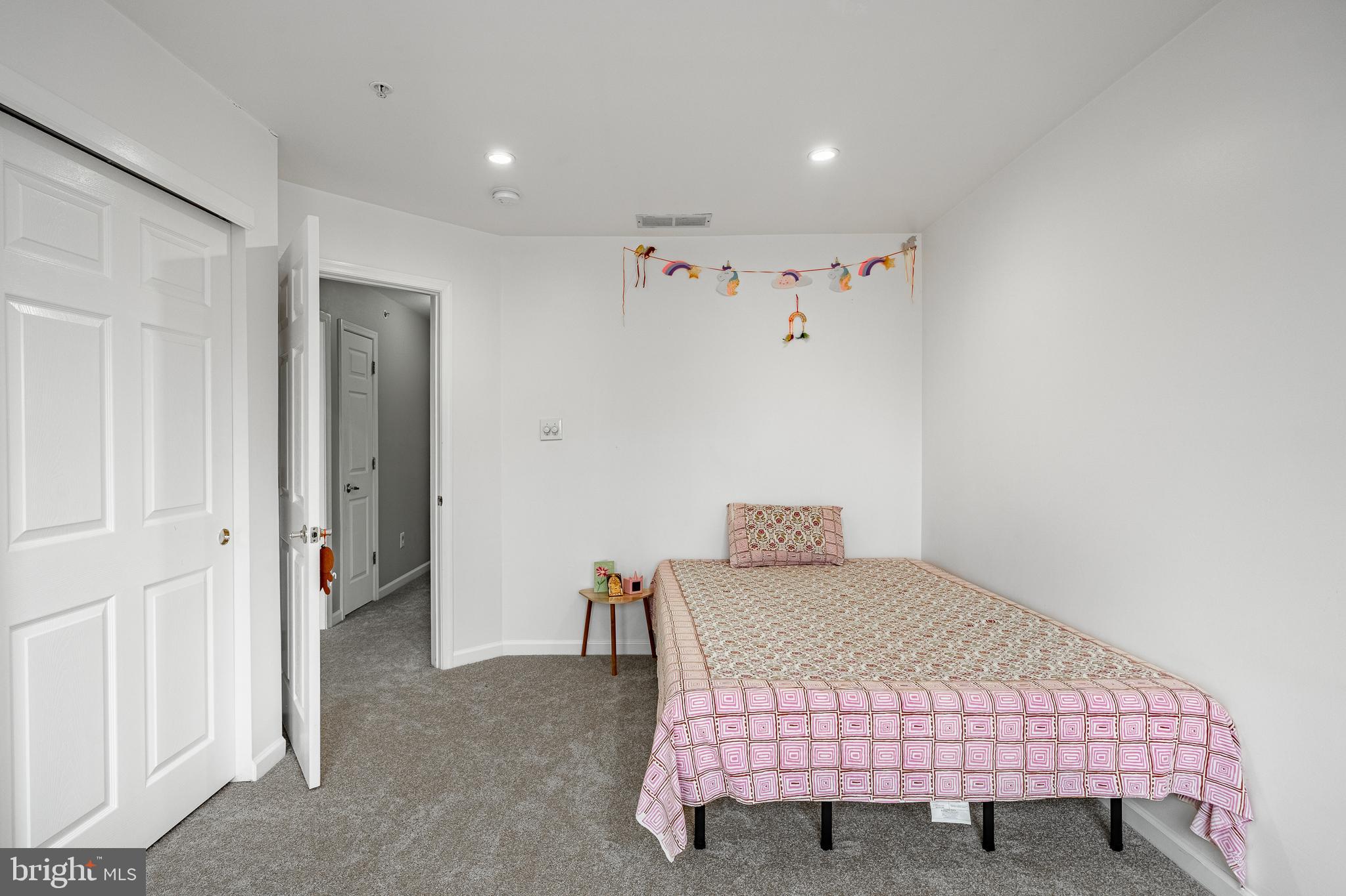 VALLEY VIEW - Residential