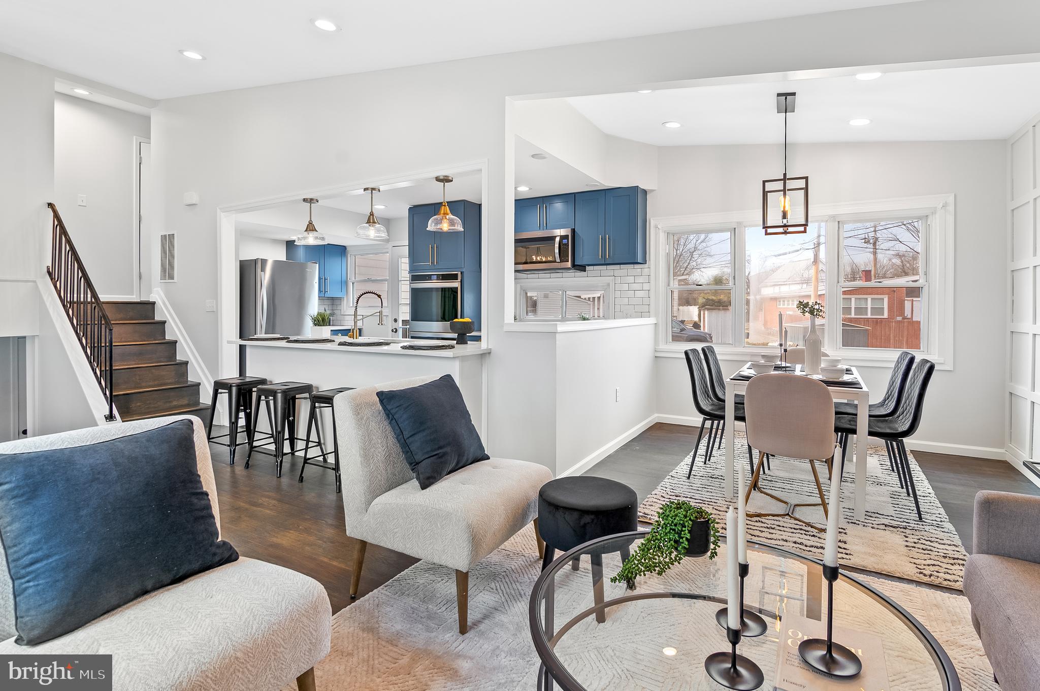 SEVEN MILE - Residential