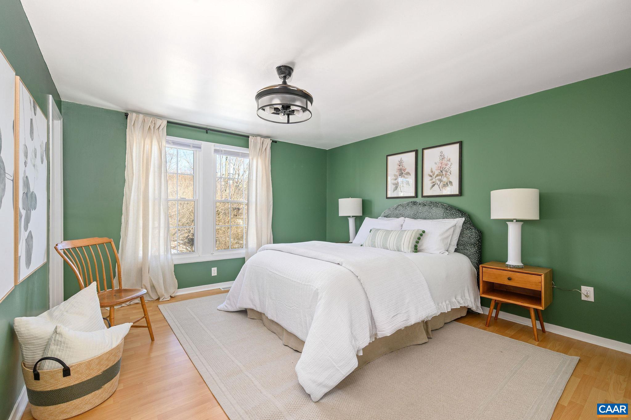 BELMONT - Residential