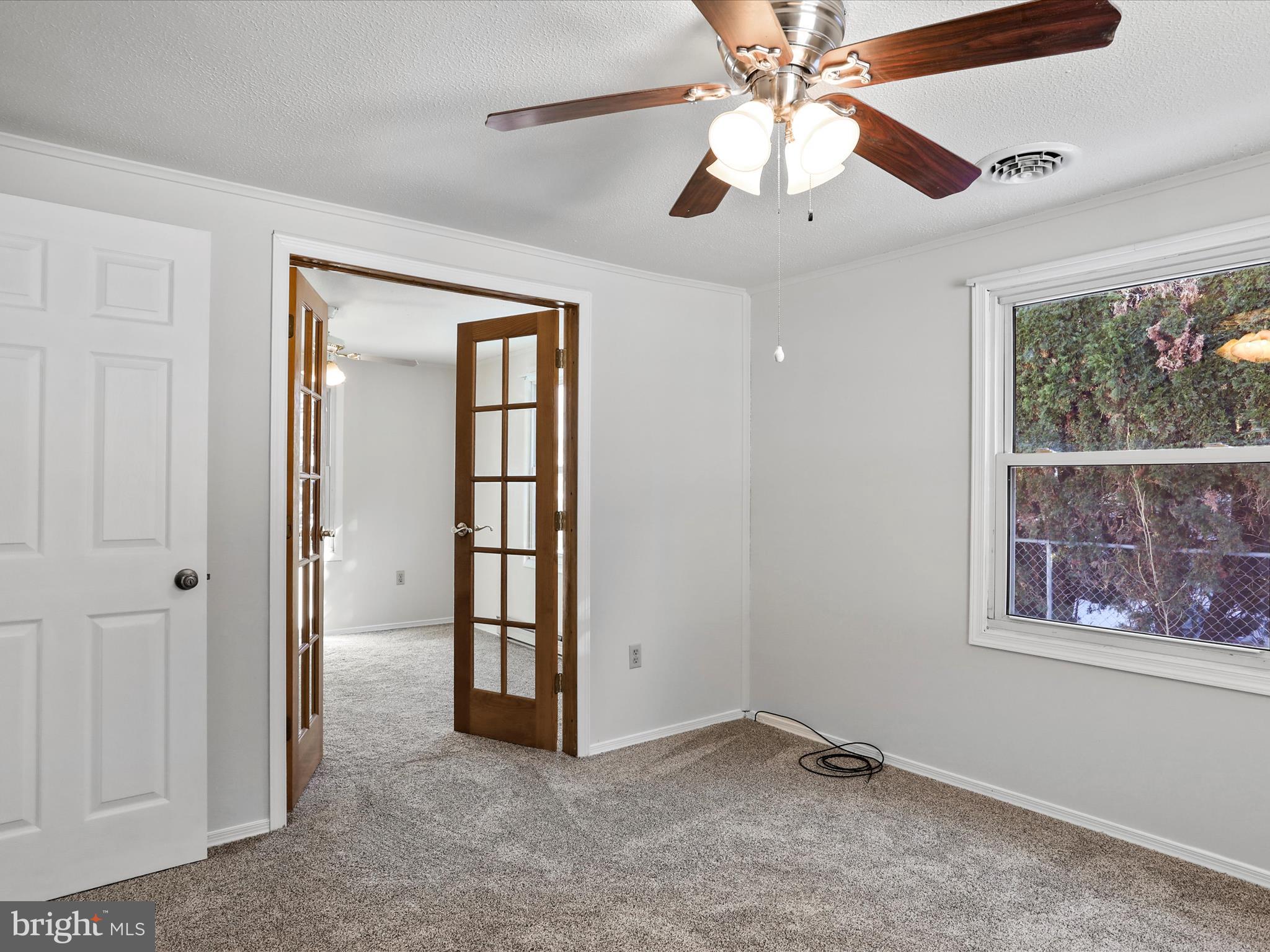 WAYNESBORO - Residential