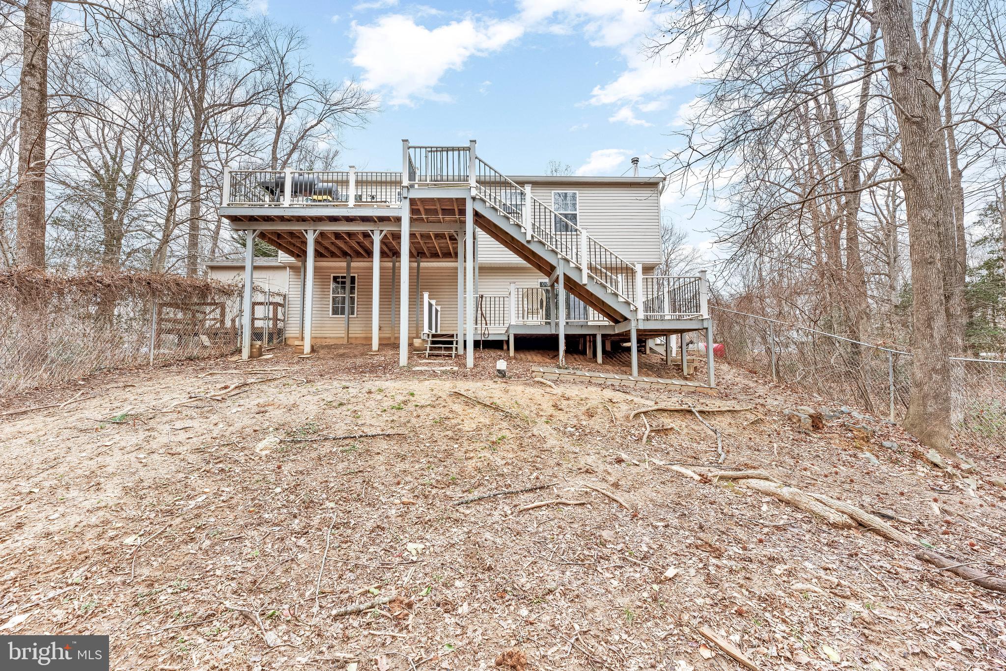 PARKERS CREEK KNOLLS - Residential