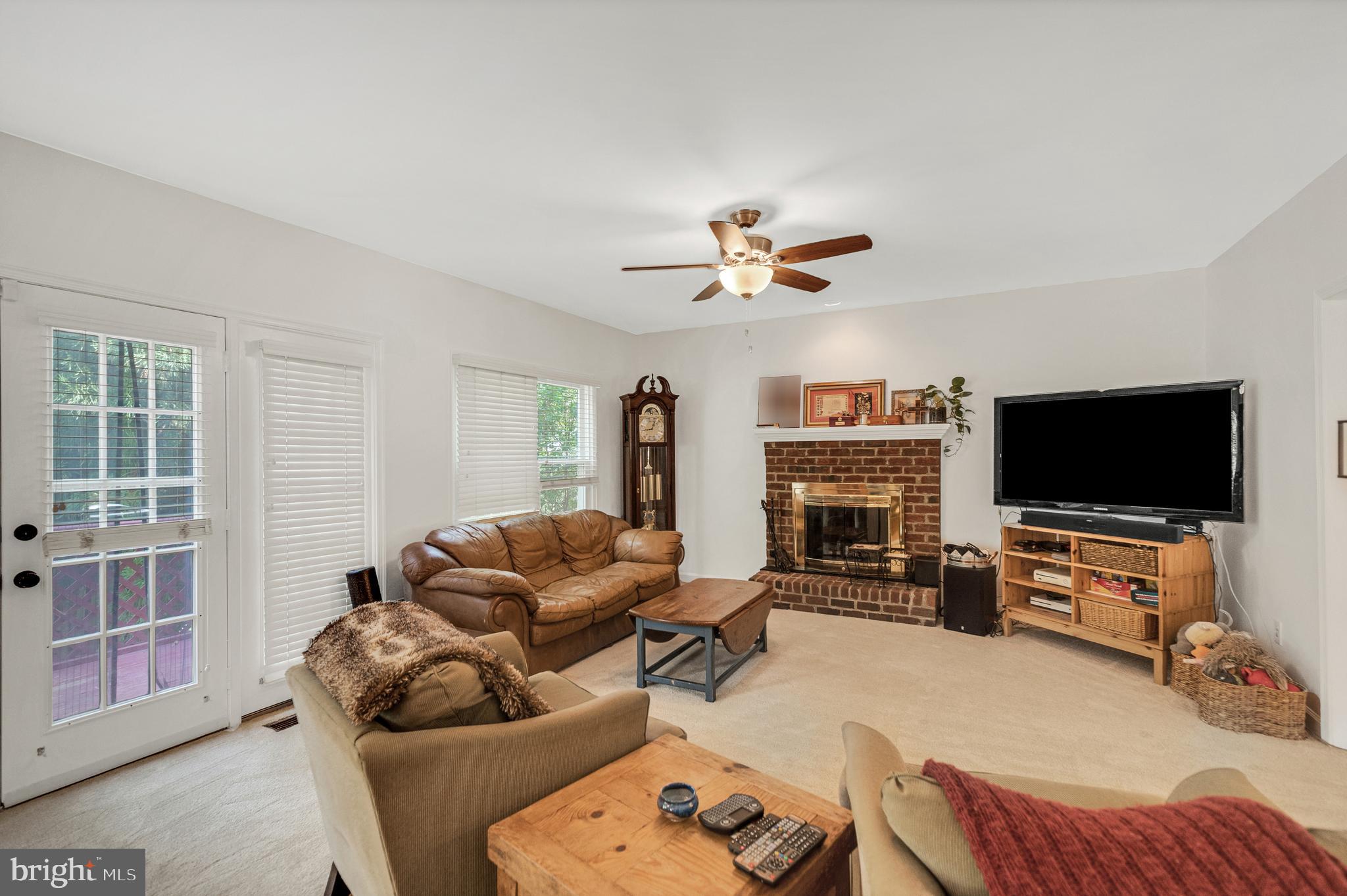 ROSEMEADE - Residential