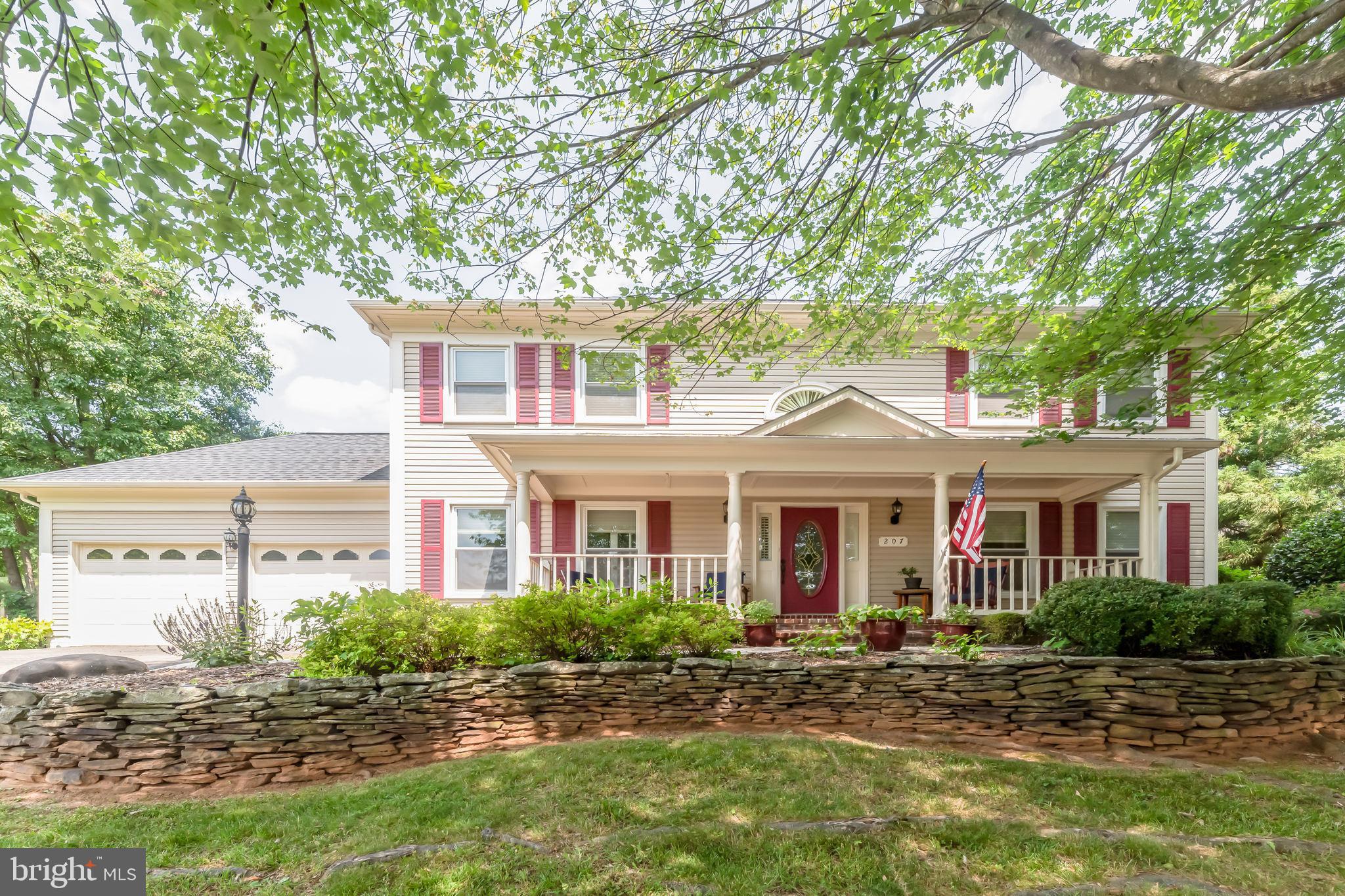 ROSEMEADE - Residential