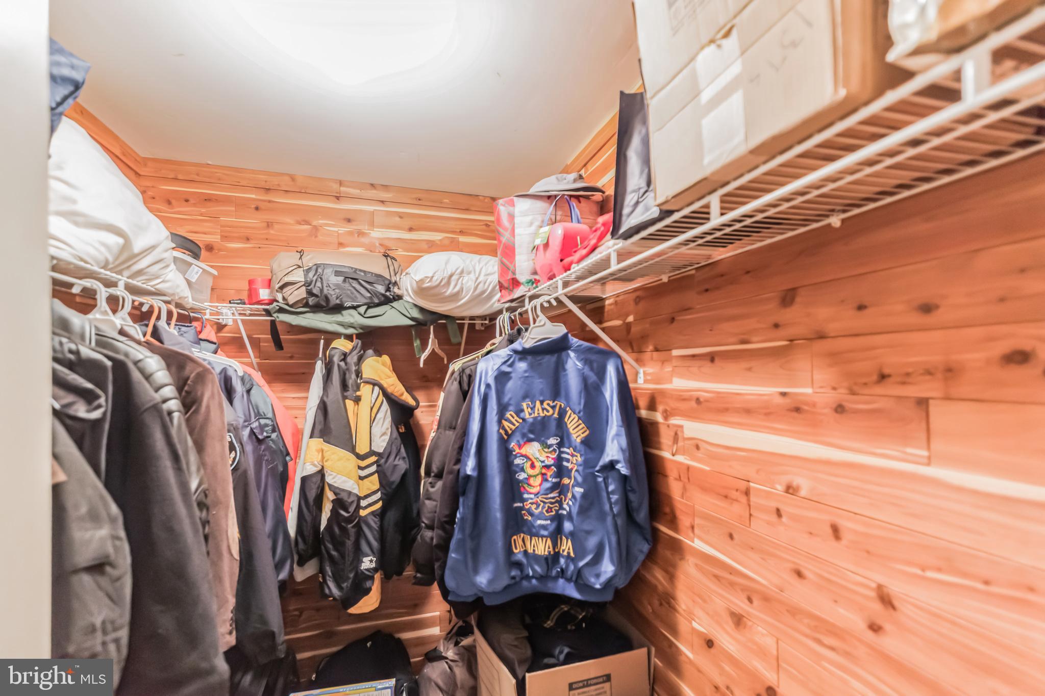 ROSEMEADE - Residential