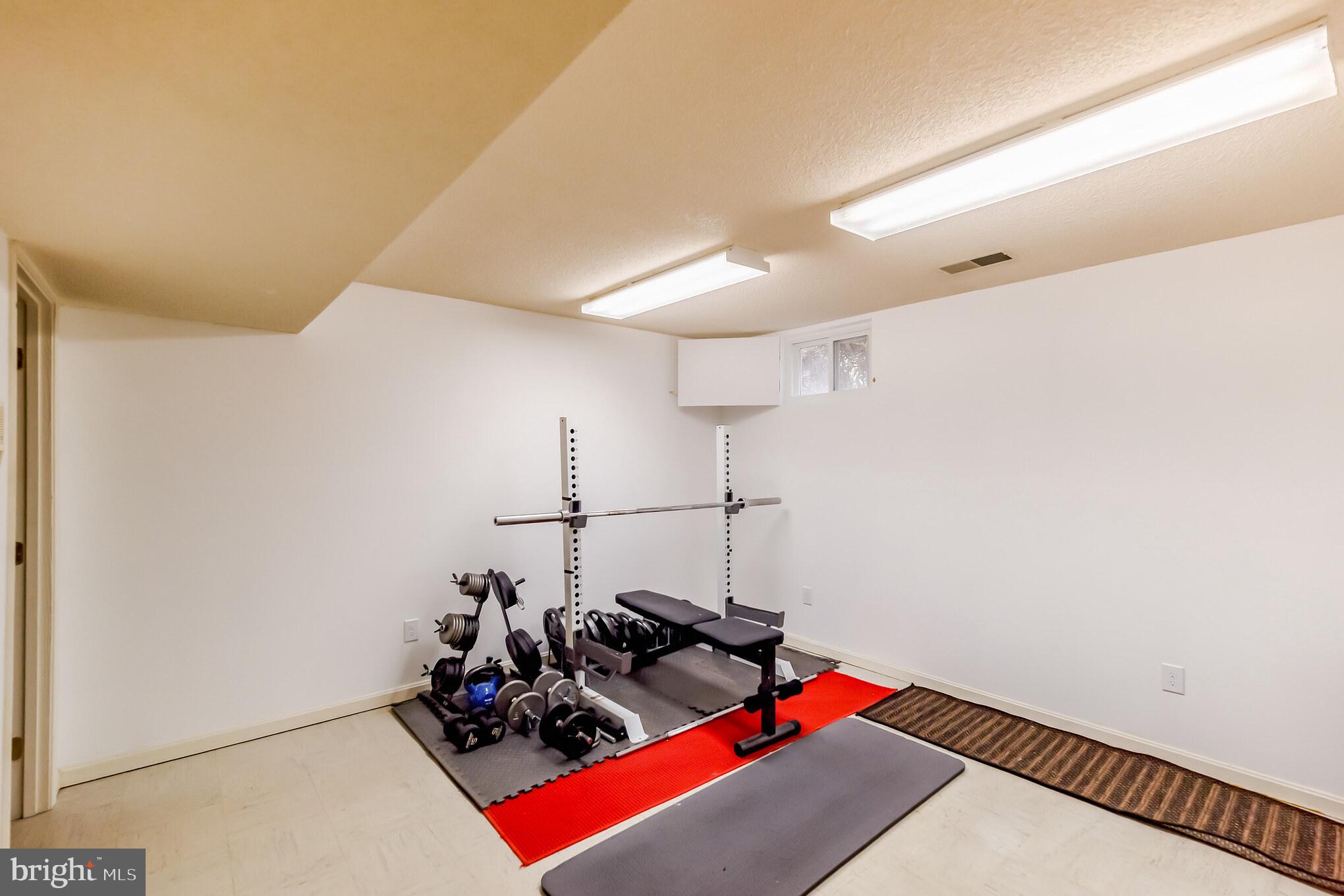 ROSEMEADE - Residential