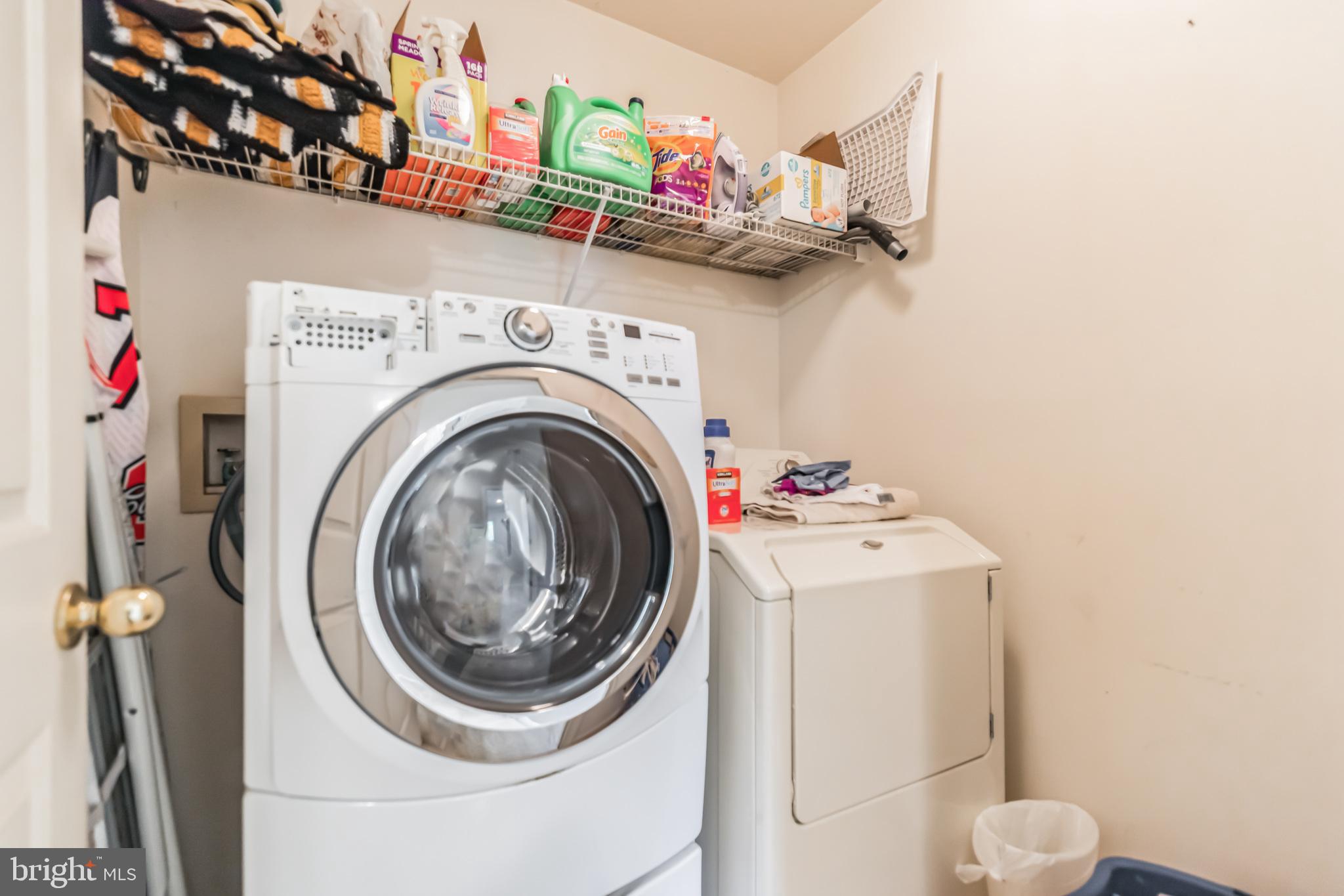 ROSEMEADE - Residential