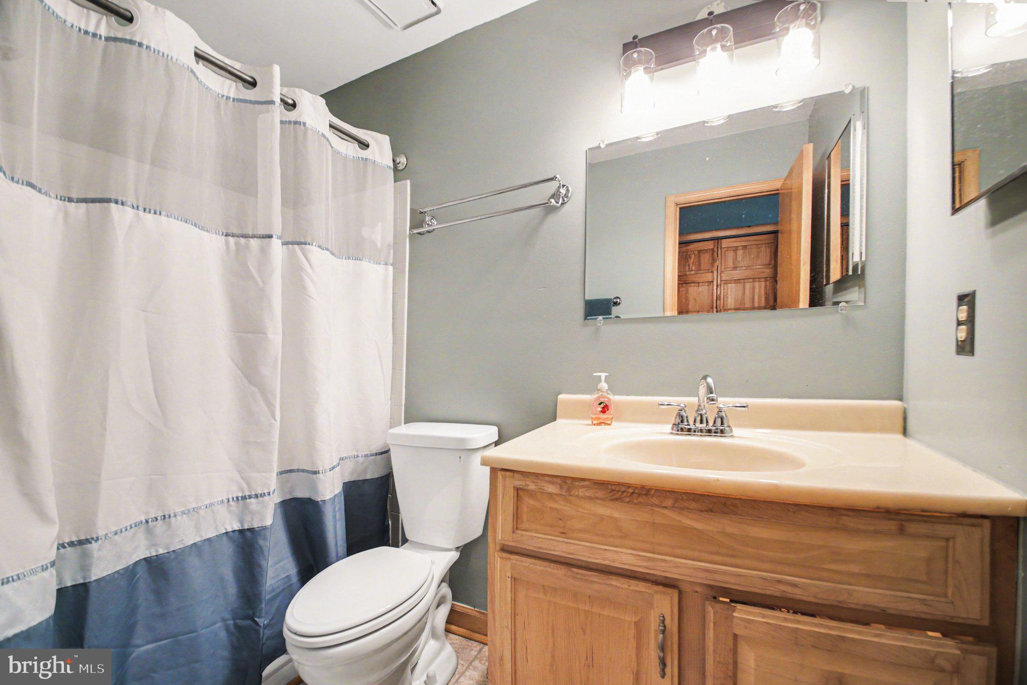 CEDAR RIDGE - Residential