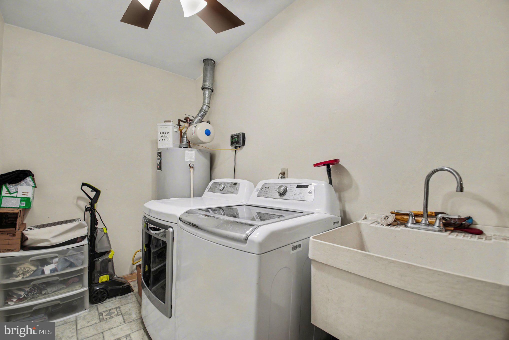 CEDAR RIDGE - Residential