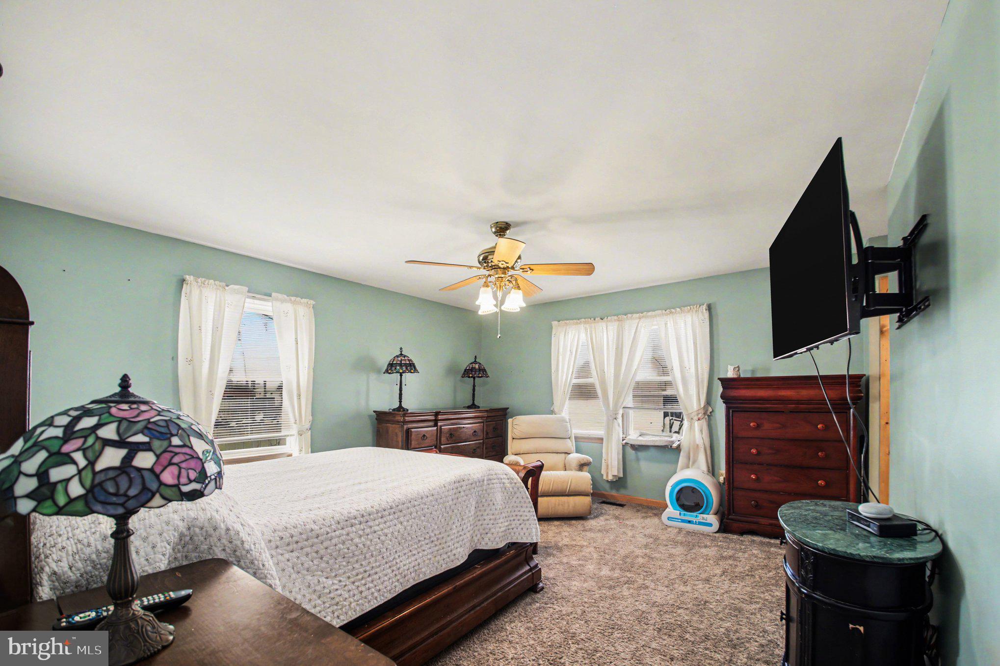 CEDAR RIDGE - Residential