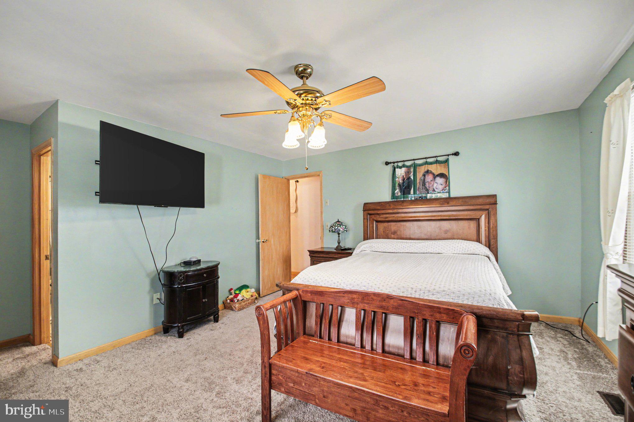 CEDAR RIDGE - Residential