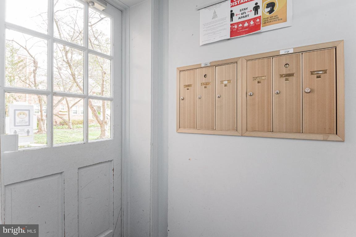 BELLE VIEW CONDOMINIUMS - Residential Lease