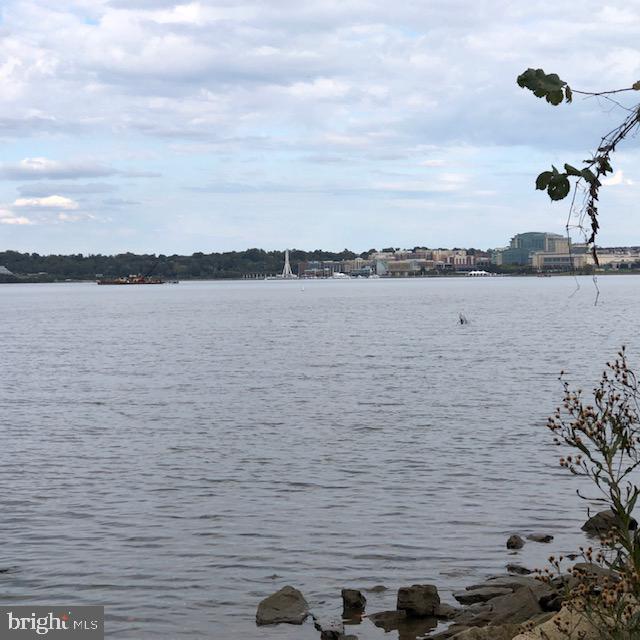 BELLE VIEW CONDOMINIUMS - Residential Lease