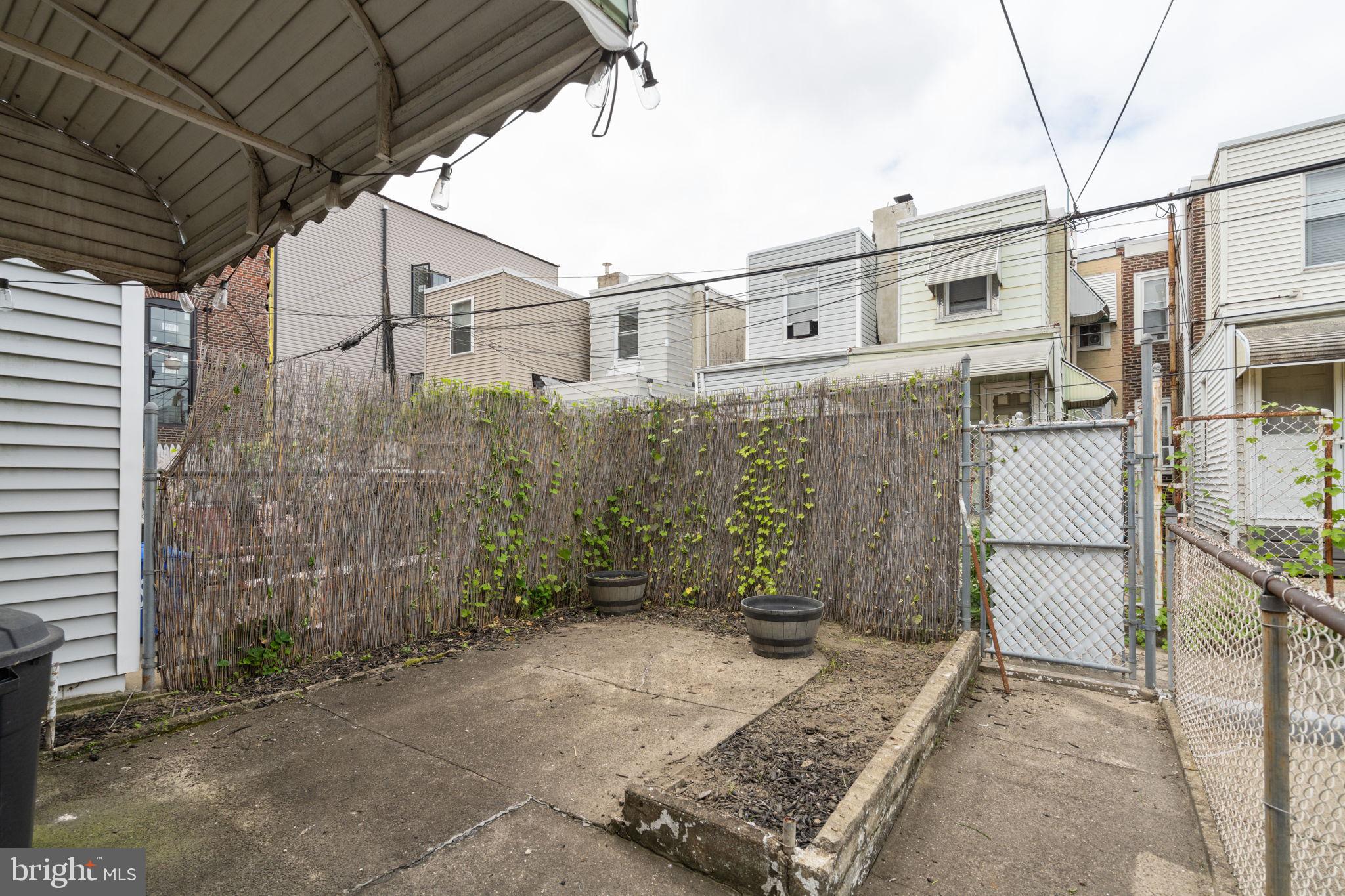 PORT RICHMOND - Residential