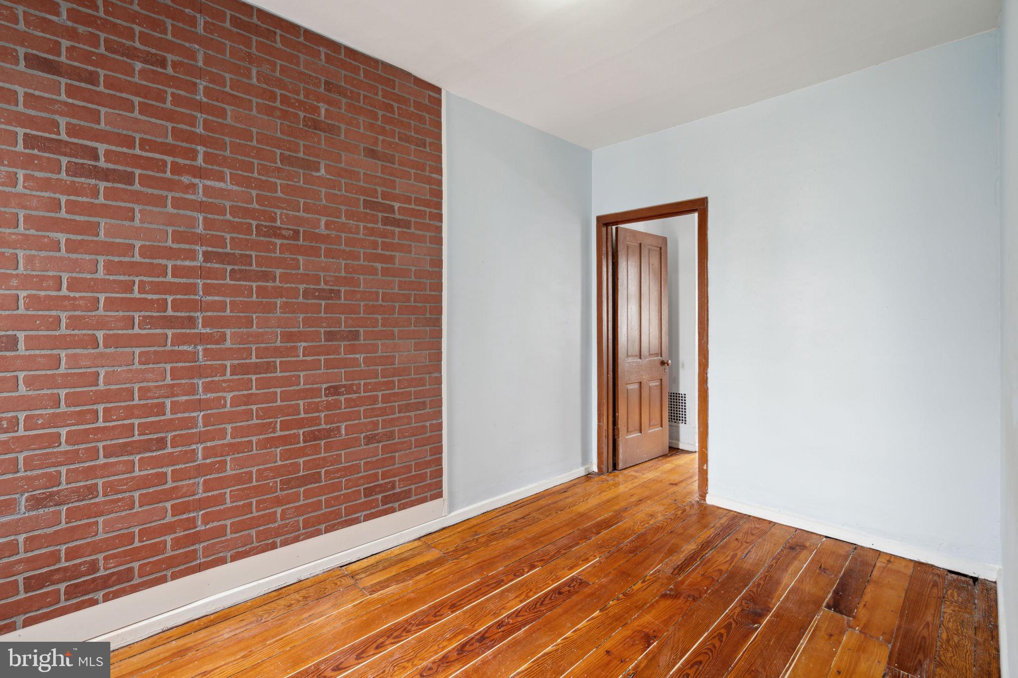 PORT RICHMOND - Residential