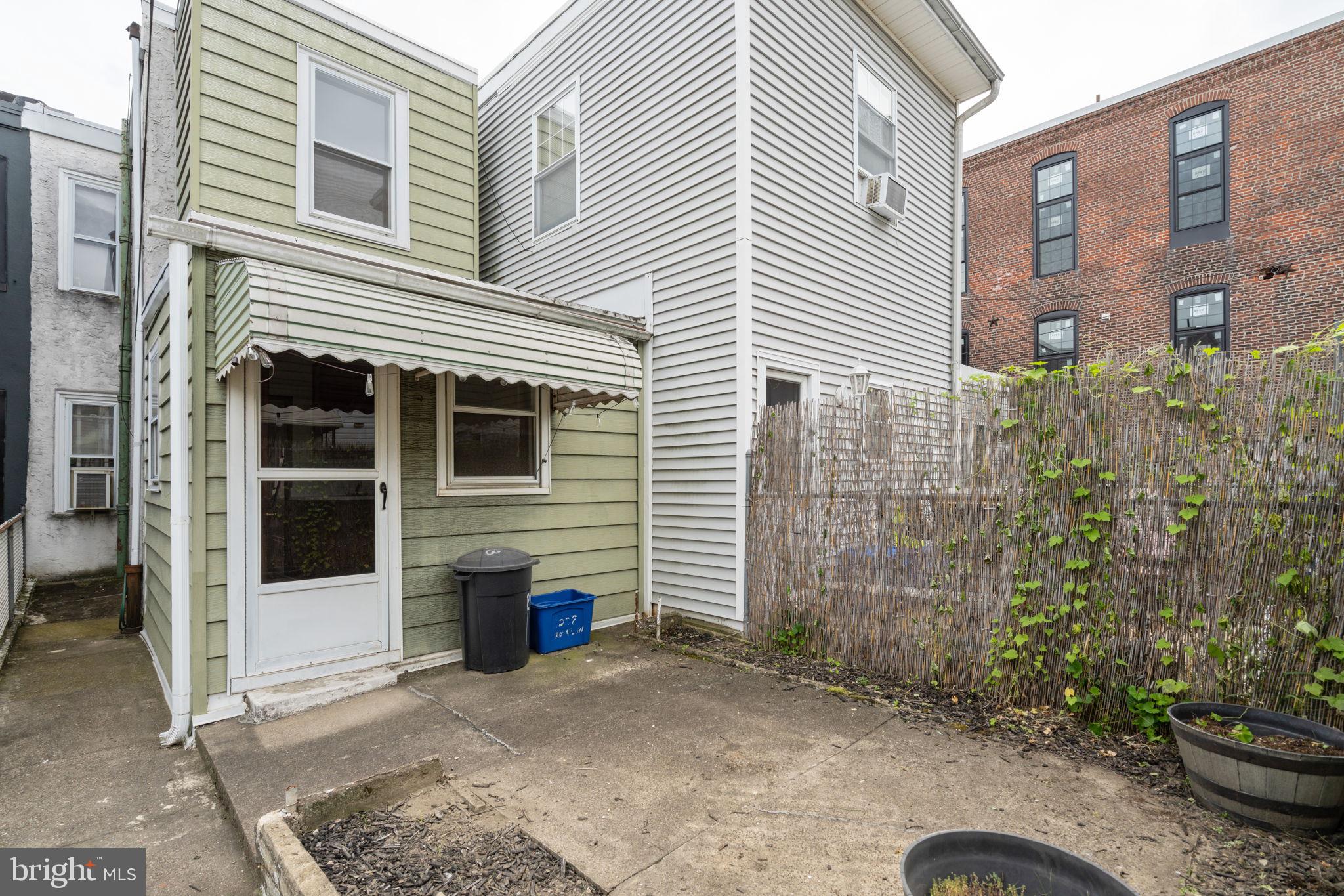 PORT RICHMOND - Residential