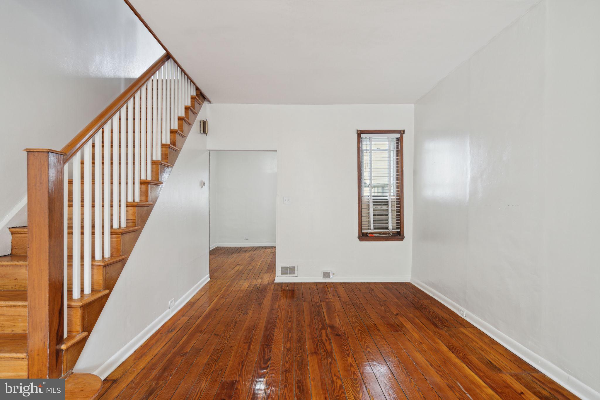 PORT RICHMOND - Residential