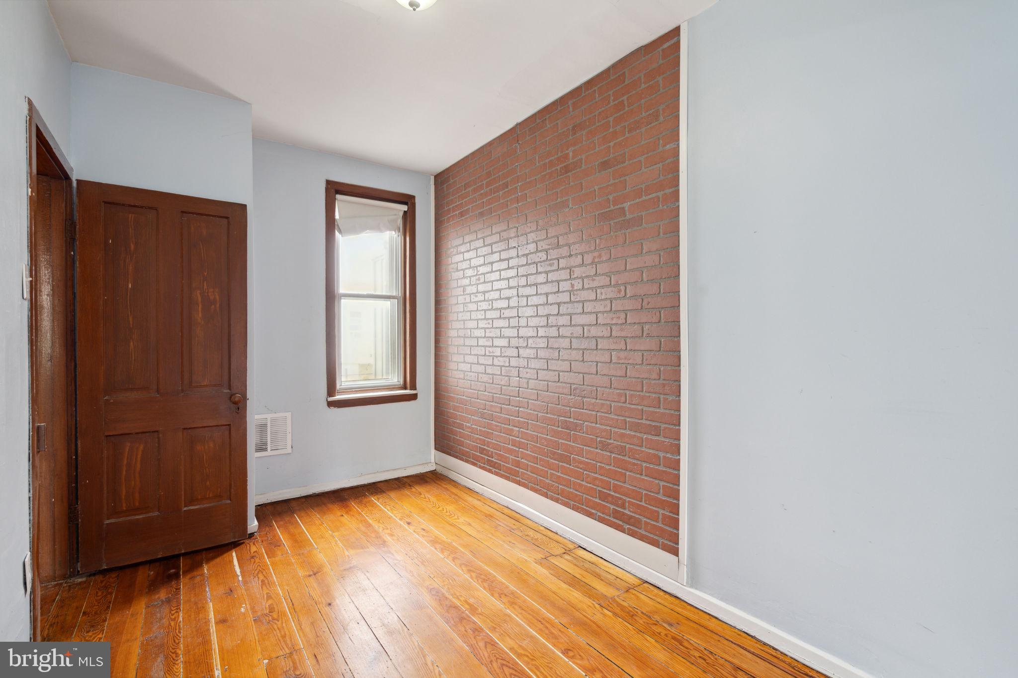 PORT RICHMOND - Residential