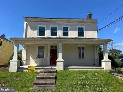 Photo of 319 W Ridge Pike #200, ROYERSFORD, PA 19468 (MLS # PAMC2181436)