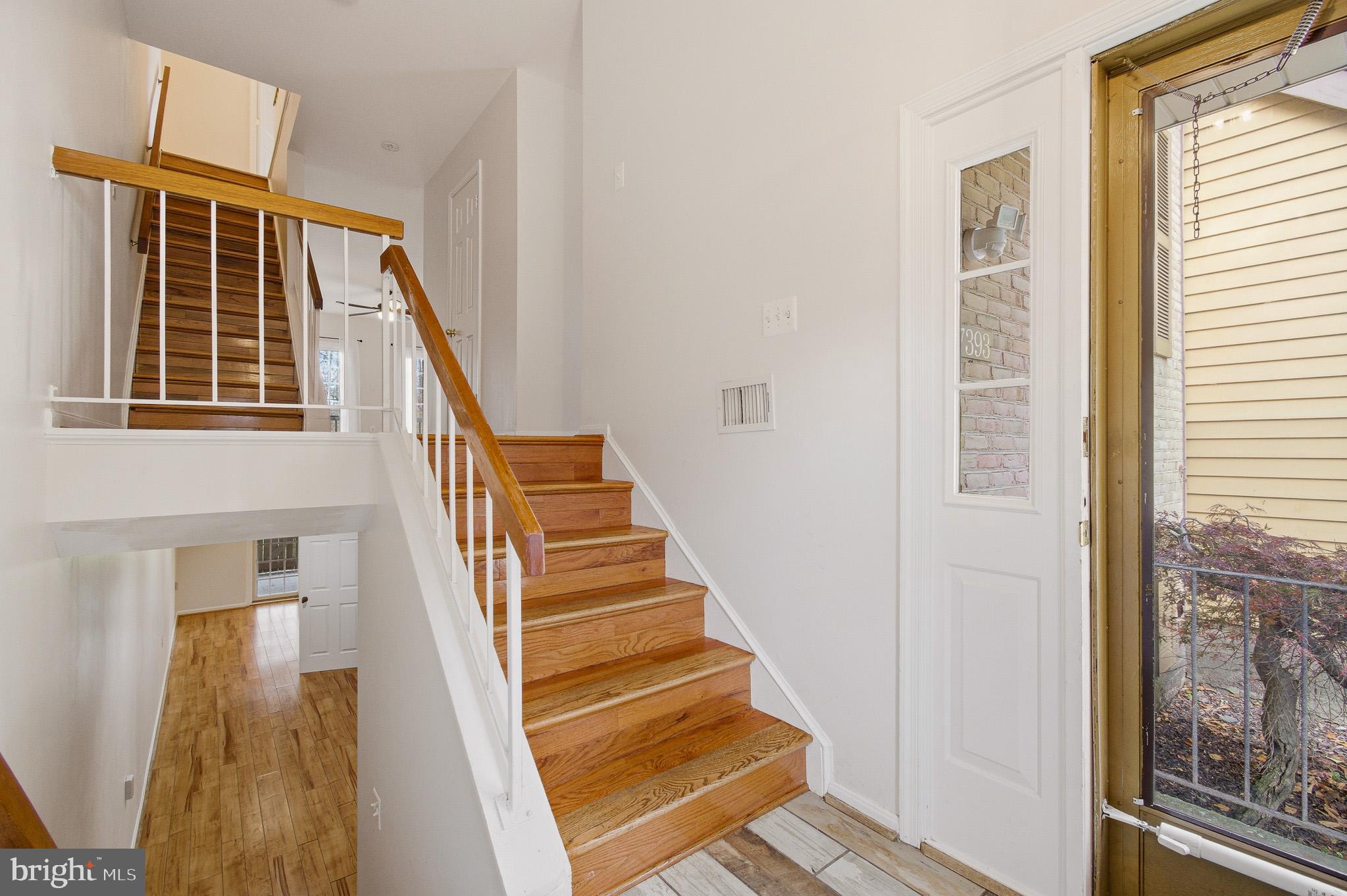 SWAN POINT - Residential Lease