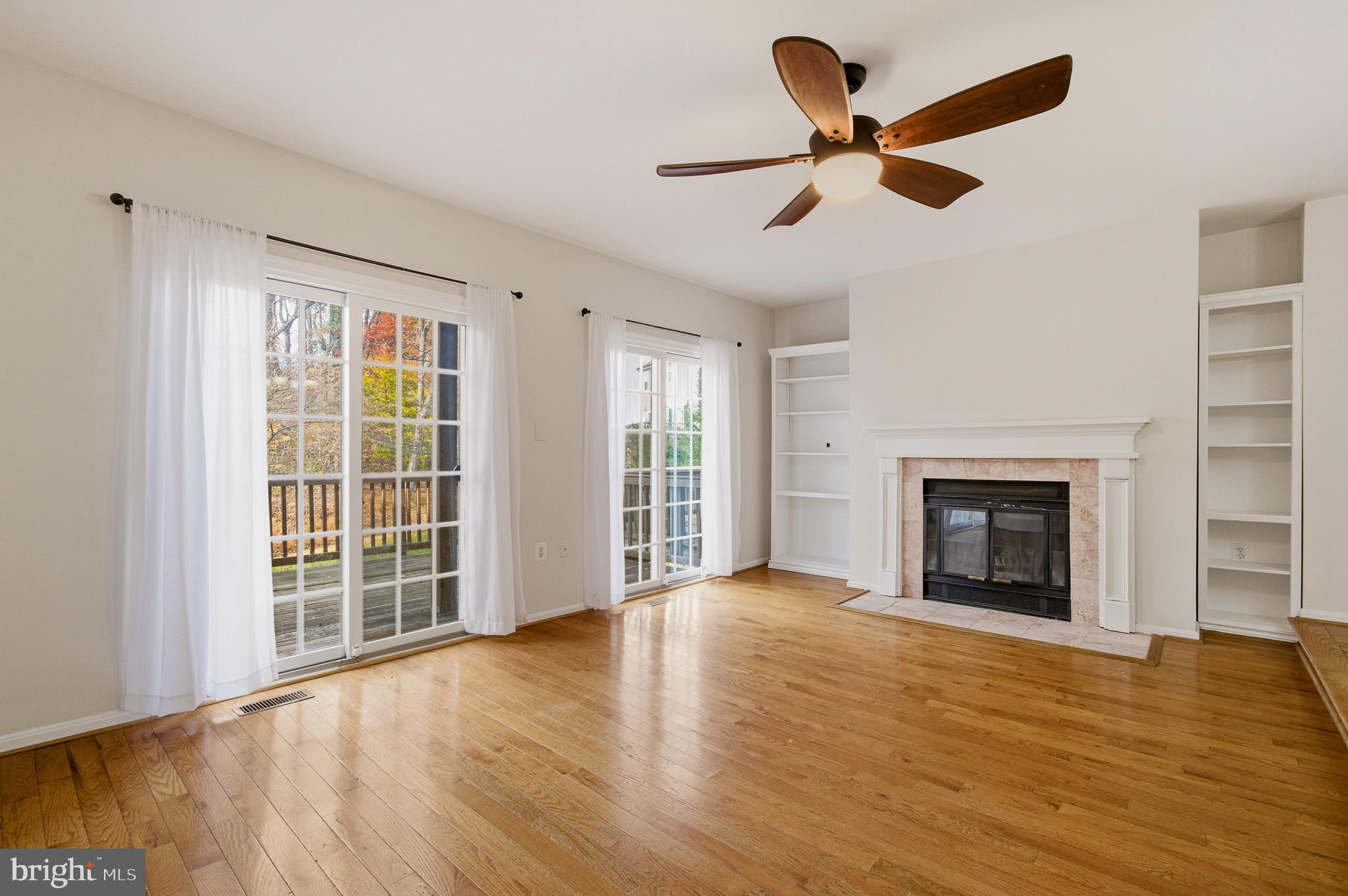 SWAN POINT - Residential Lease