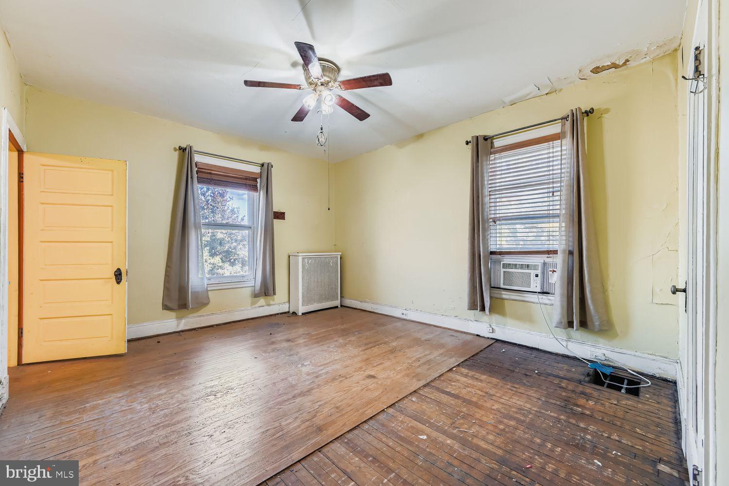 GARRISON - Residential