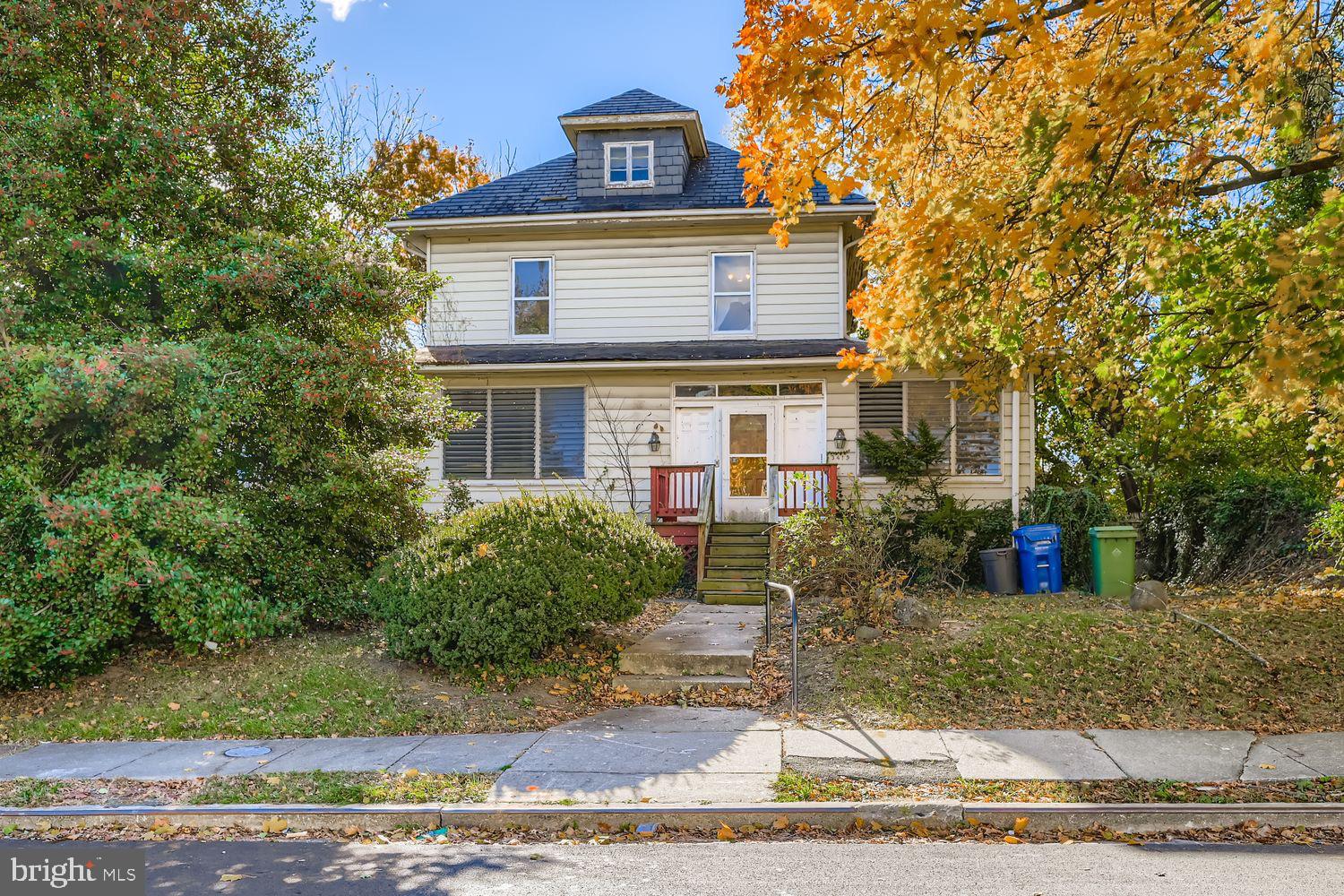 GARRISON - Residential