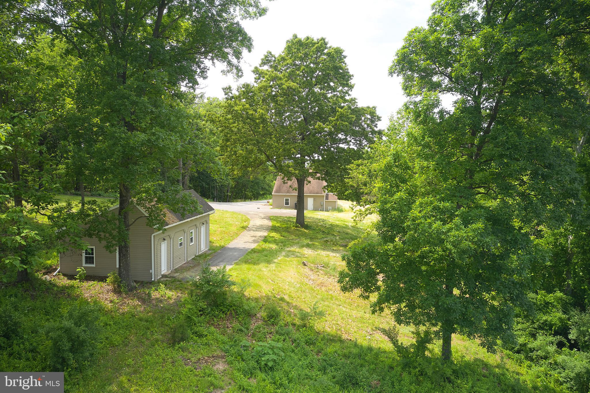 BARNESVILLE OUTSIDE - Farm