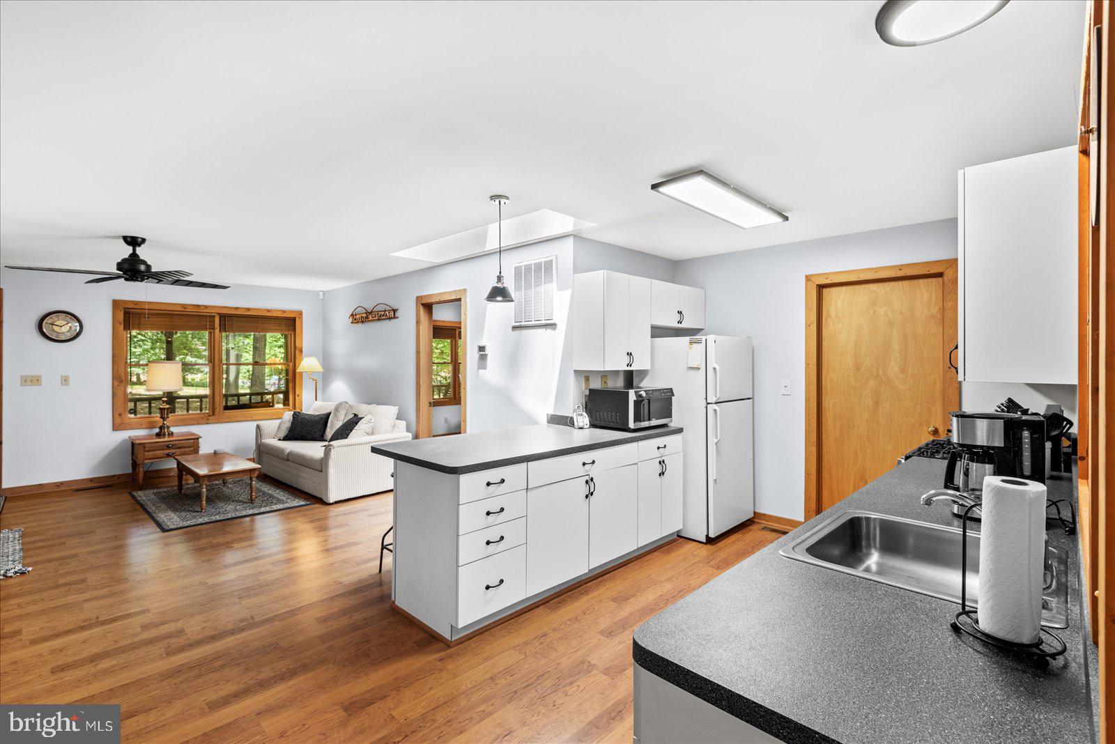 WINDWOOD COVES - Residential