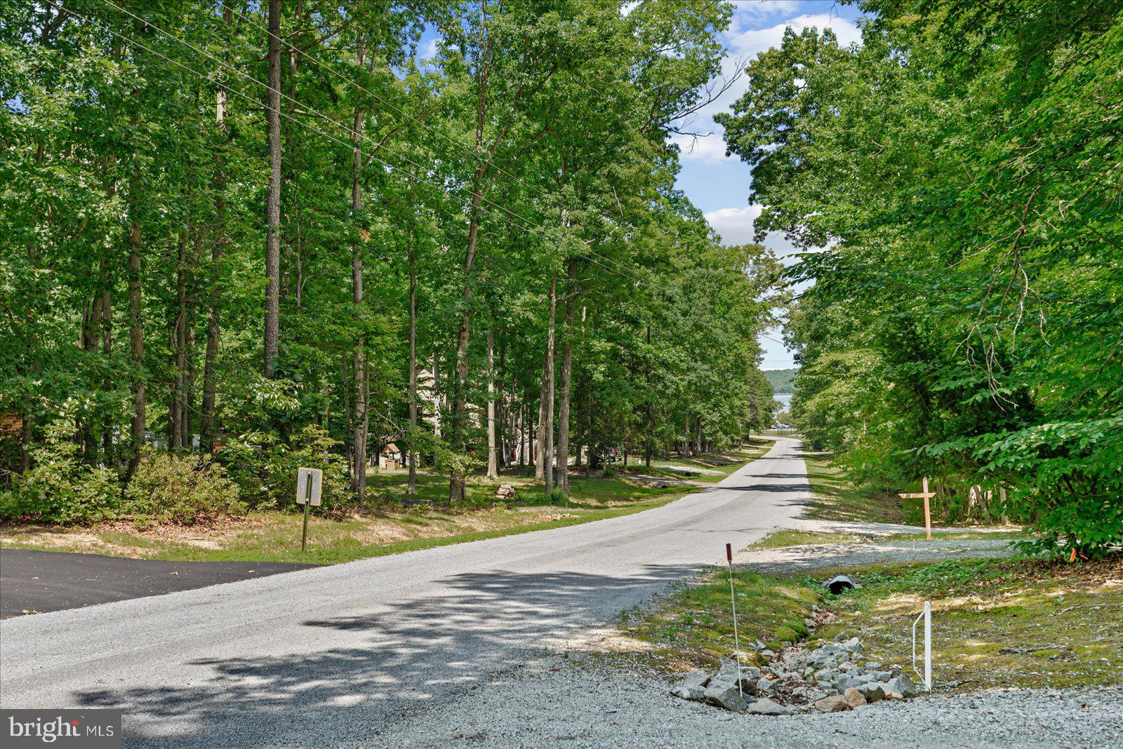 WINDWOOD COVES - Residential